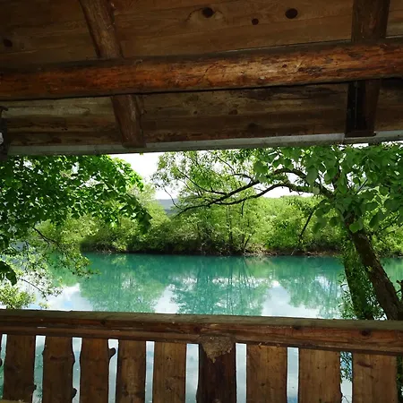 Nia * Bihac